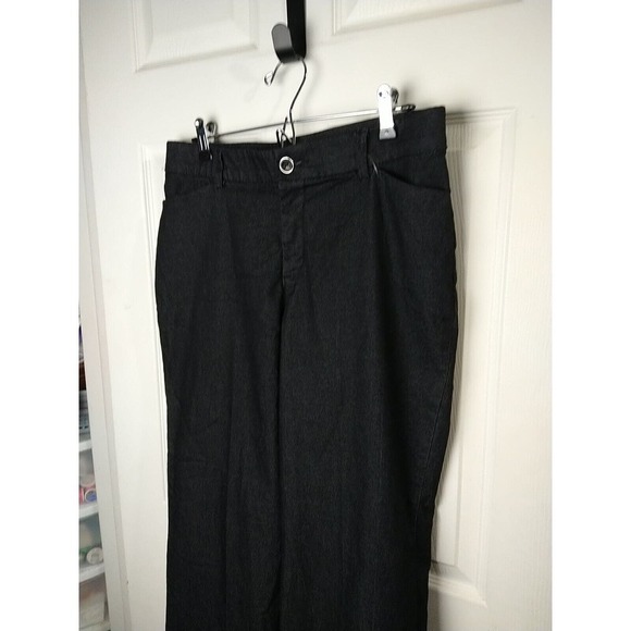 Lee Regular Black Trouser Mid Rise Flex Motion Pants. Size 10P - Picture 2 of 10